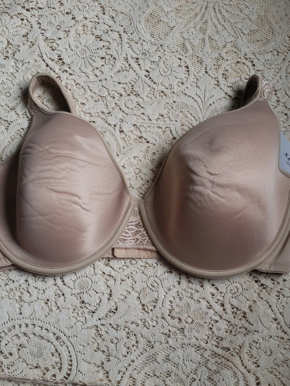 Natori Nude Smooth Molded Underwire Bra 36DD New